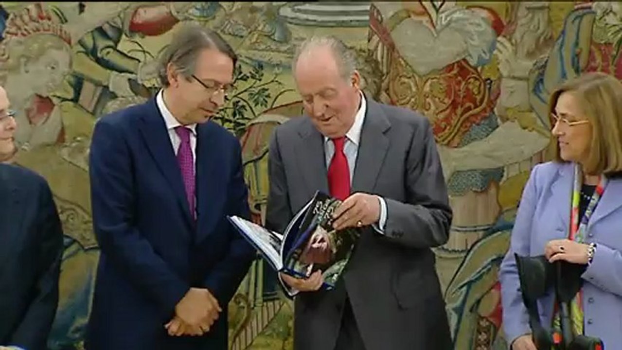 La Agencia EFE presenta al Rey "75 años, 75 fotos", su libro sobre Don Juan Carlos