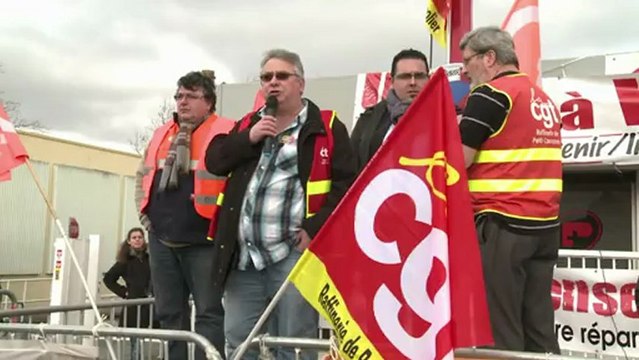 Petroplus: la direction rejette en l'état les offres de reprises