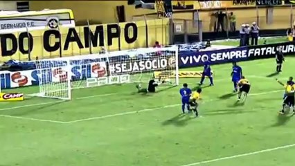 Brasile, gran gol in rovesciata di Fernando Baiano!