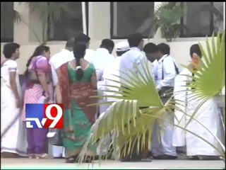 Governor Narasimhan cancels O.U visit