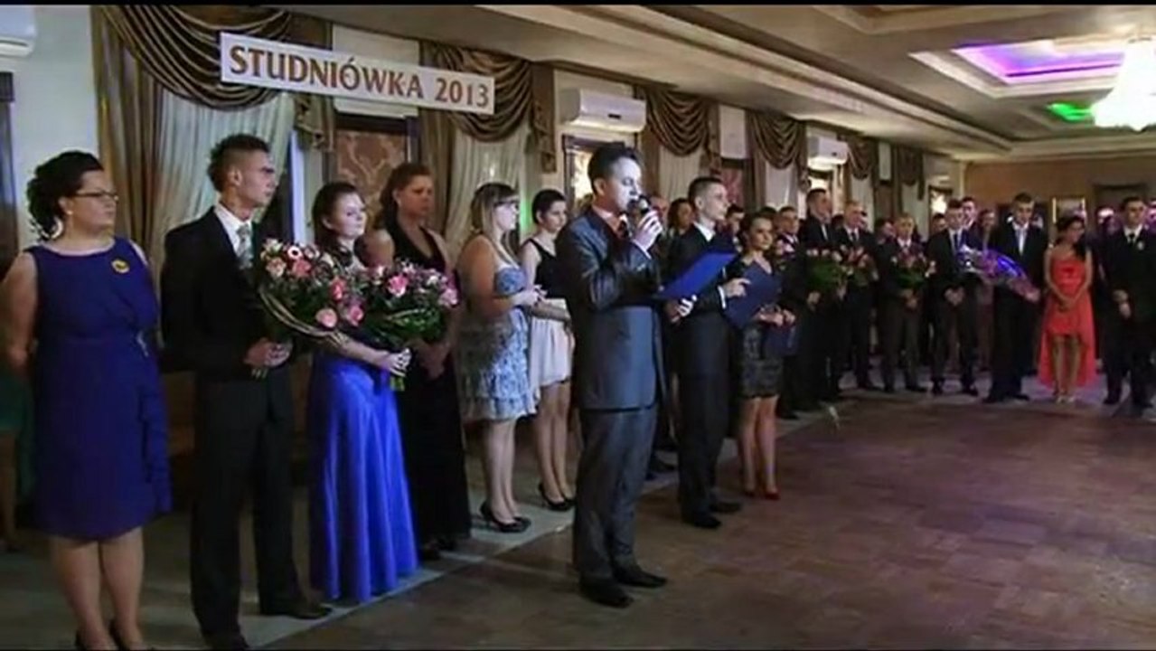 Studniówka maturzystów z Zespołu Szkół Nr 1 w Ostrowi Mazowieckiej 2013