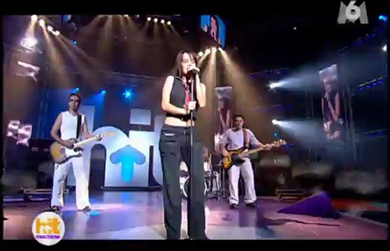 Alizee - A Contre-Courant (2003-09-27. Hit Machine - M6)