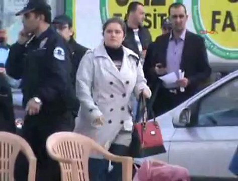 Go-Kart Pistinde Kafası Koptu