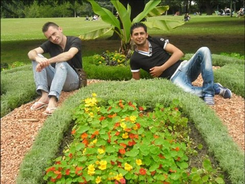 pour vous deux mes chers amis