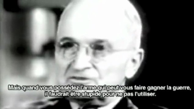 Extrait exclusif. The Bomb par Oliver Stone