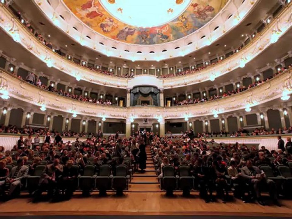 Laurent Garnier "Cellophane" for "Suivront 1000 ans de calme" ballet by Angelin Preljocaj