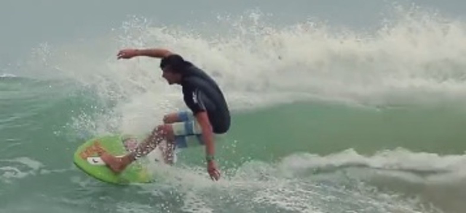 Skimboard European Champion - Axel Cristol