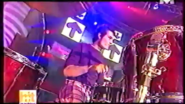 Alizee - L'Alize (2000-12-02. Hit Machine - M6)