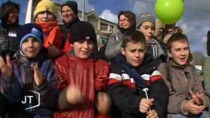 Vendée Globe : Les élèves du Donjon accueillent Jean Le Cam