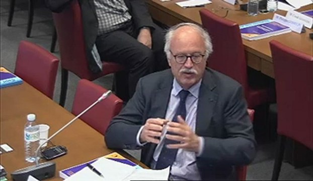 Comité d'évaluation et de contrôle : M. Didier Migaud, Premier Pdt de la Cour des comptes, sur l'évaluation de la politique de lutte contre le tabagisme