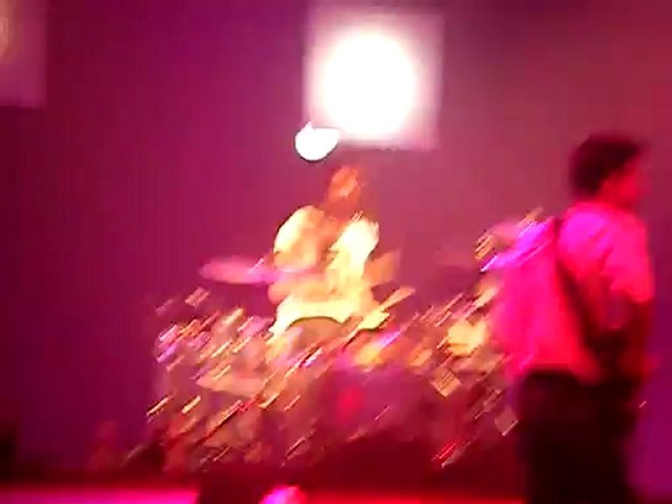 BB BRUNES Nico teen love Live  @ Nantes