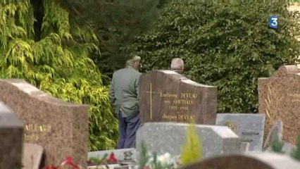 La ville de Brou scie la croix du cimetière