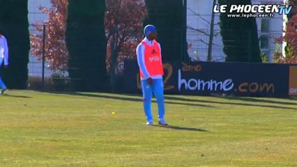 L'OM travaille les corners...