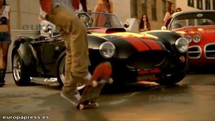 La madre de Justin quiere que su hijo vuelva con Selena