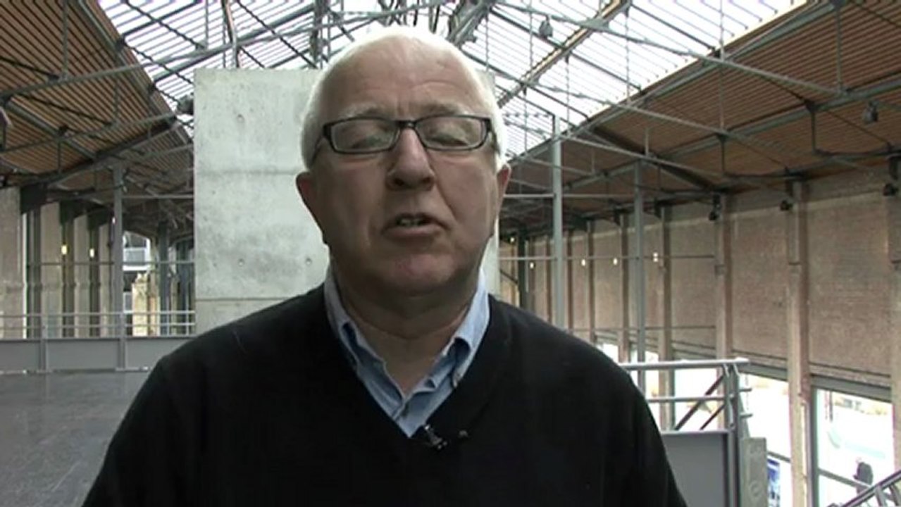 Denis MacShane : "Libéraliser l'université pour sortir de la crise"