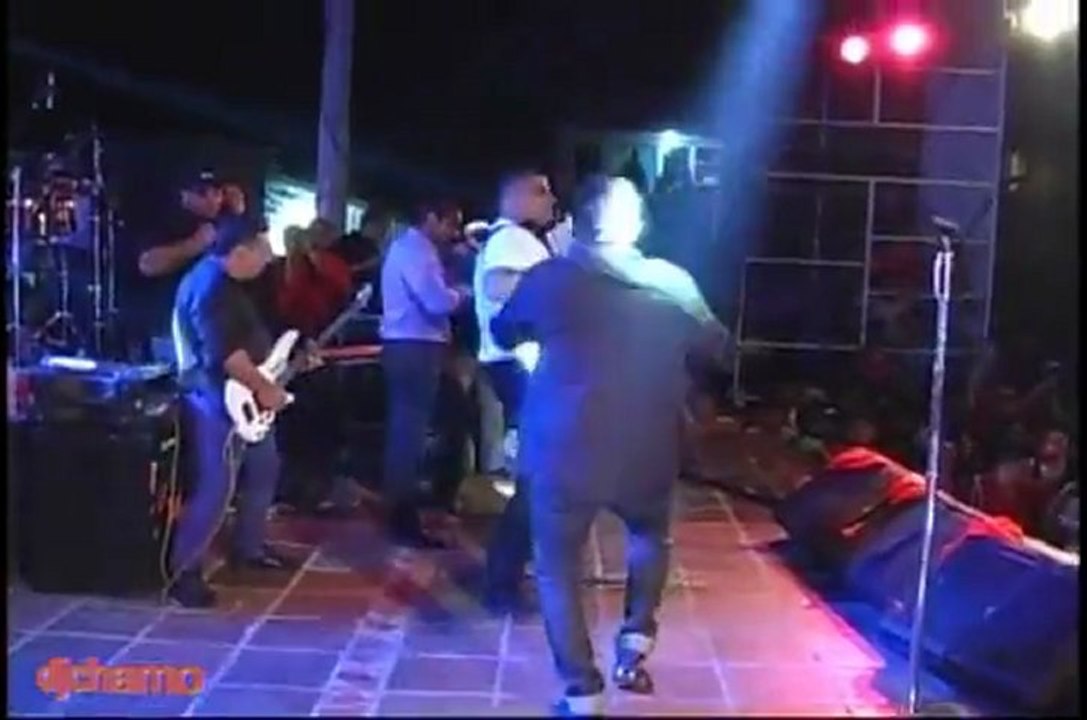 EL HIT SILVESTRE DANGOND LUISMUSICTV EN VIVO