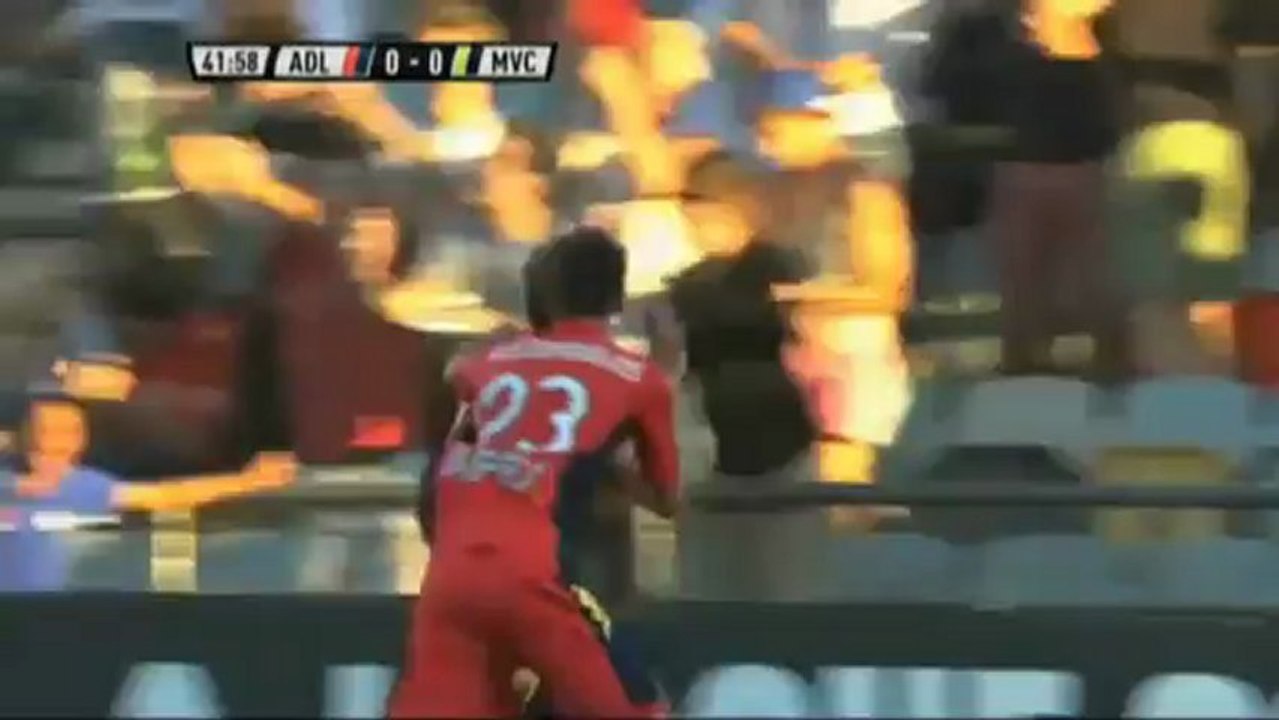 A-League: Neumann stoppt Adelaides Talfahrt