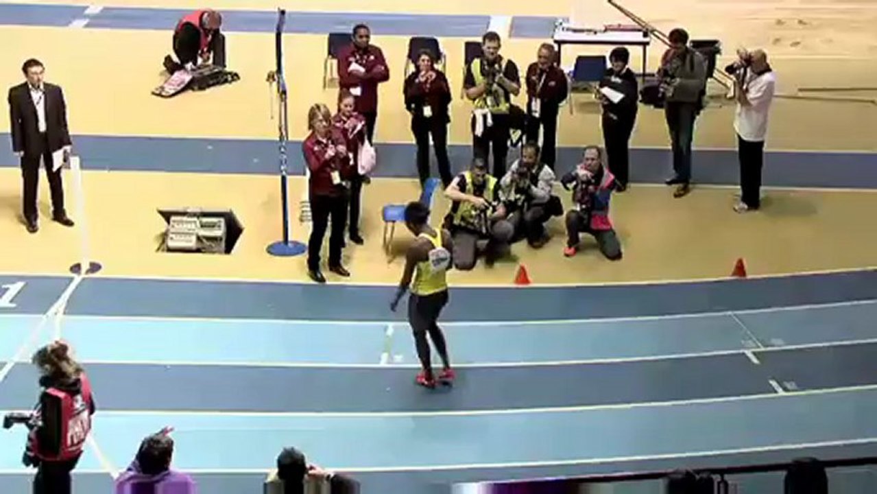 Meeting féminin Val d'Oise Soumare 200m 22.87 2013 WL