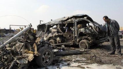 Bombings and rallies mark Iraq tension