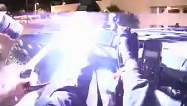 Selena Gomez Takes 3 Fans For a Ride