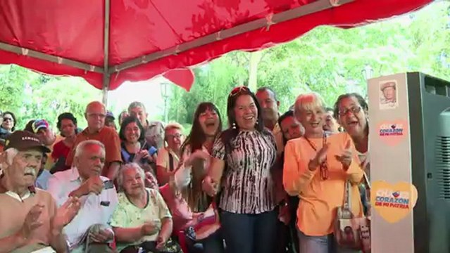 الحكومة الفنزويلية تنشر صورا لتشافيز في المستشفى