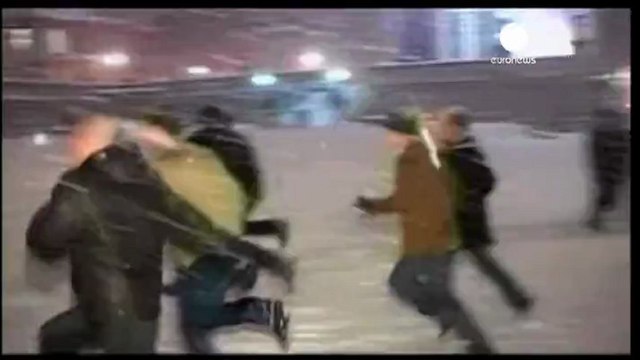 Usa, la tempesta di neve blocca centinaia di automobilisti