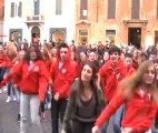 FLASH MOB WARM BODIES - Coreografia a Piazza di Spagna