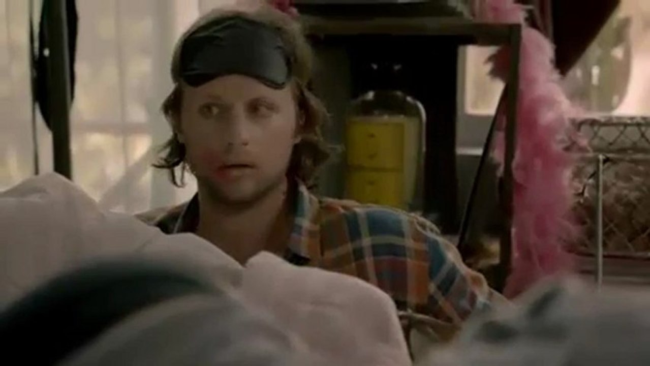 Super Bowl Gildan T-shirt Ad 2013 Commercial