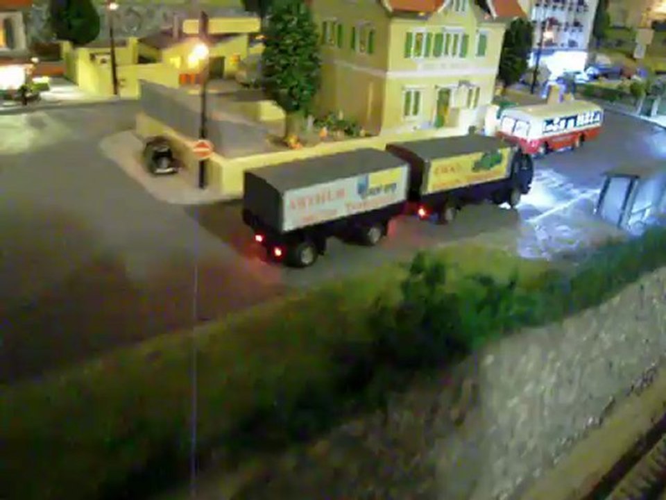 L'éclairage de la remorque du petit camion sur Roulaine