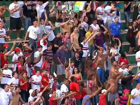 São Paulo bate Guarani em Campinas com gol de Ceni