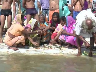 Millions of Indians bathe on Kumbh's holiest day