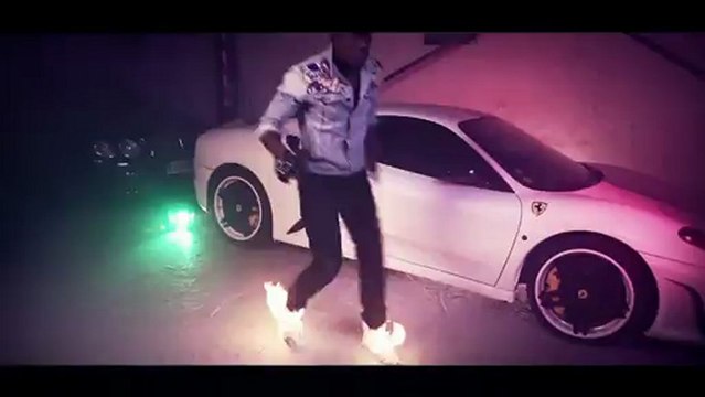 BANA C4 - Jeunes Premiers (CLIP¨OFFICIEL) EN CONCERT LE 6-04-13 Au Nouveau Casino