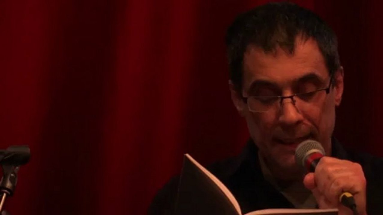 Vos propres 2 mains (la méthode) un poème de Pierre Gonzales iz neR