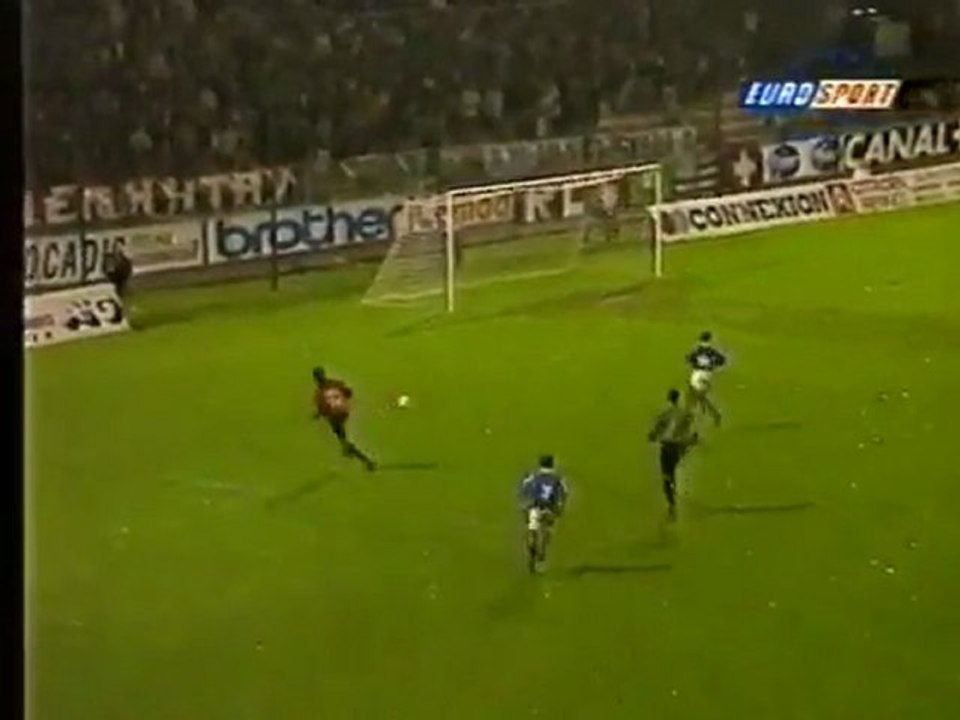 05/11/94 : Pierre-Yves André (71') : Rennes - Nice (3-1)