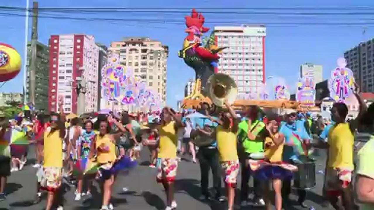 Fiesta multitudinaria en Recife
