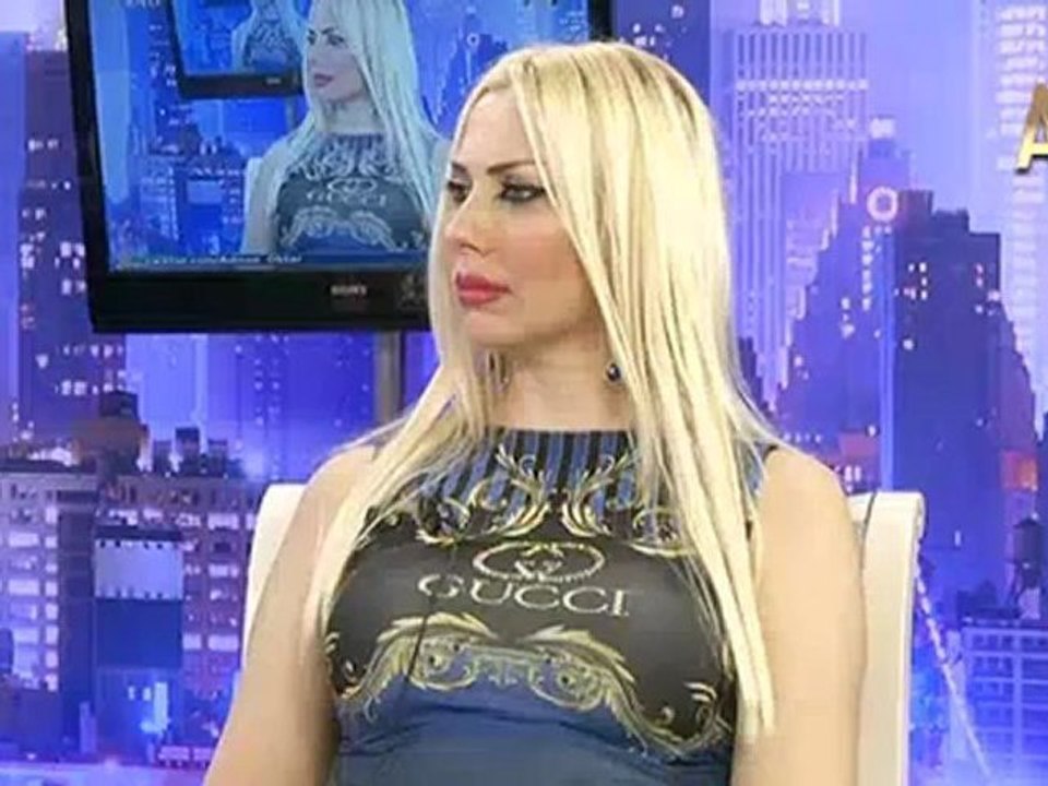 Peygamberleri ve Hz. Mehdi (as)'ı çektiği çilelerden dolayı seviyoruz.