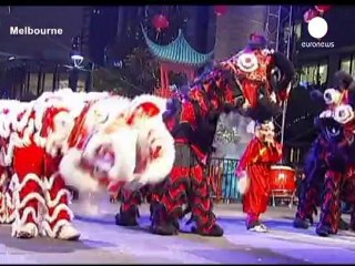 Millones de personas celebran en todo el mundo el Año...