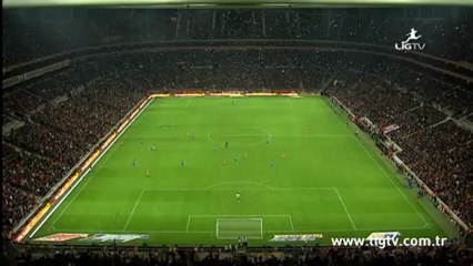 ultrAslan'dan Görsel Şov