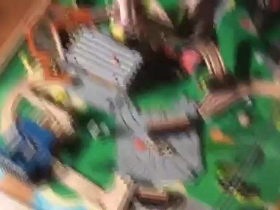 Thomas and Friends , Diesel Works Playset. Bloopers and out-takes