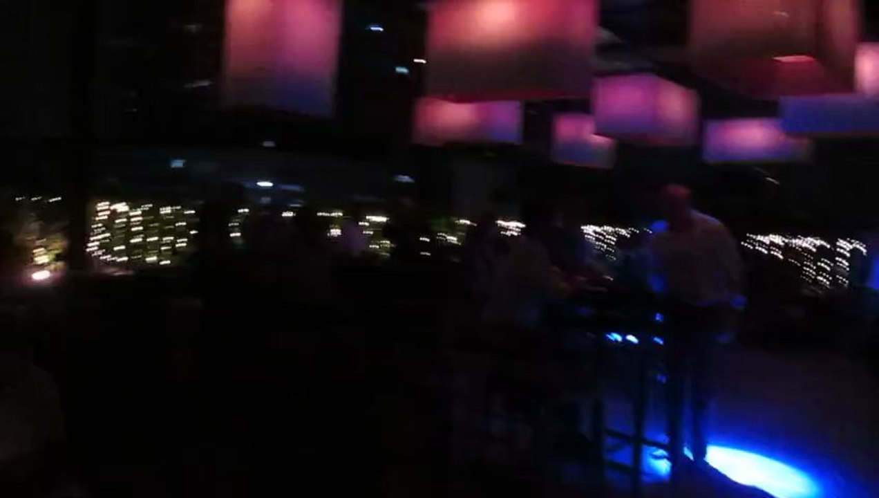 Kenki roof top bar