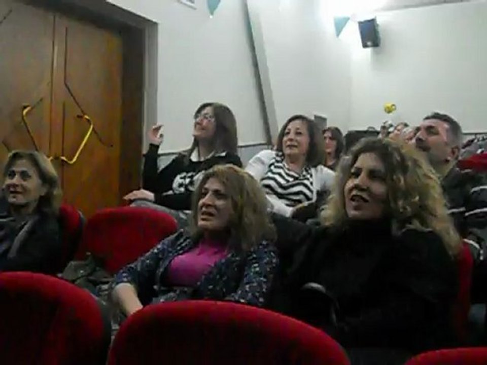 GÜLAY TÜRKMEN İN KIZI ÖZGE TÜRKMEN