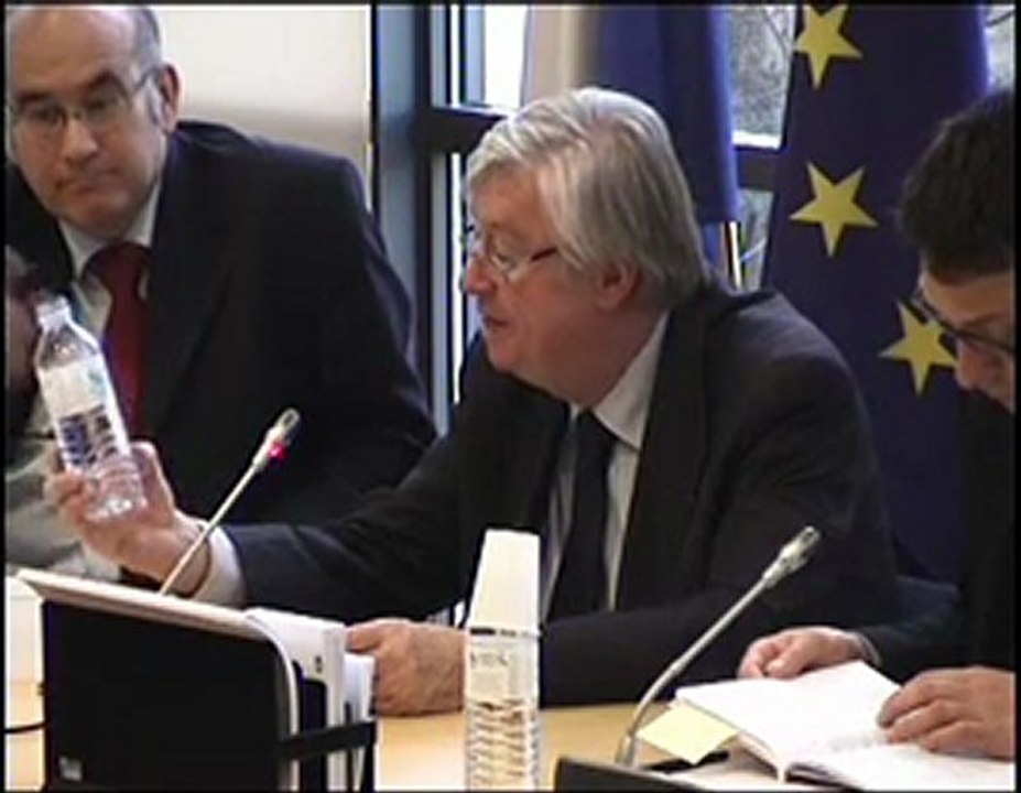 Commission des affaires européennes : communication sur le transport aérien - I