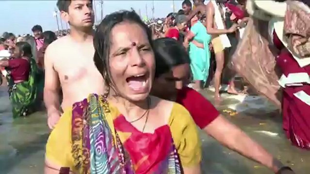 30 millions d'Indiens sur les rives du Gange pour la Kumbh Mela