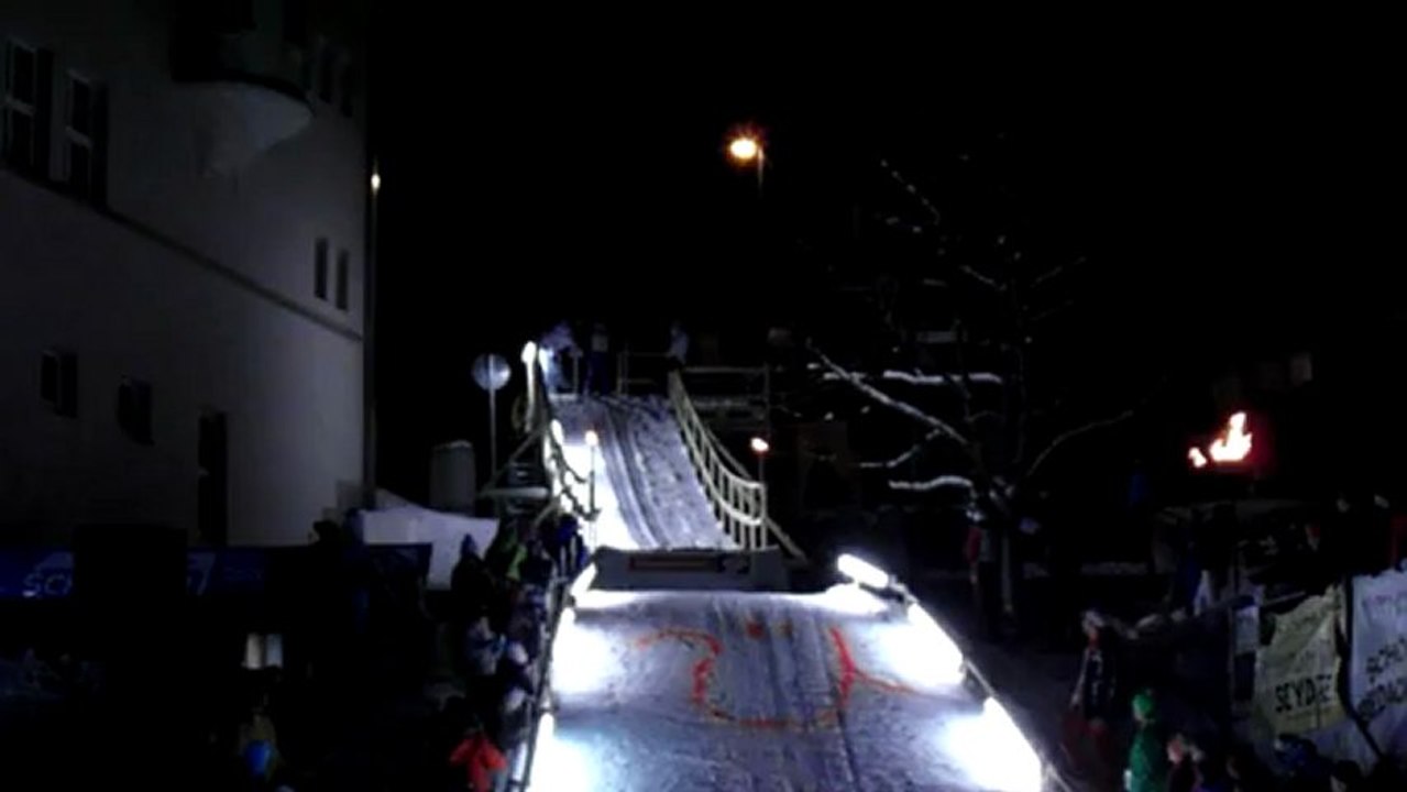 09.02.2013 Ü Lympia in Klingenthal Erster Wertungssprung Ken Sicker