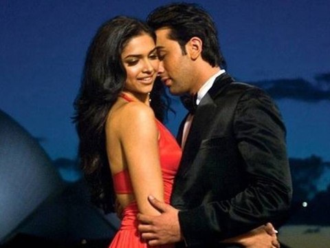 Ranbir Deepikas Dirty Car Act Caught