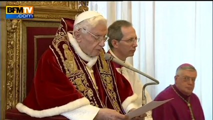 Le pape Benoît XVI annonce sa démission en latin - 11/02