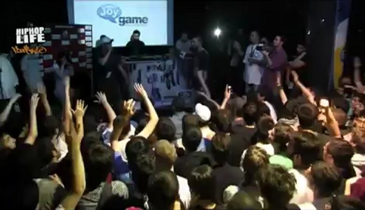 Hiphoplife Freestyle King II - Joker VS. Kamufle (2011) @ Hiphoplife.com.tr #FK2