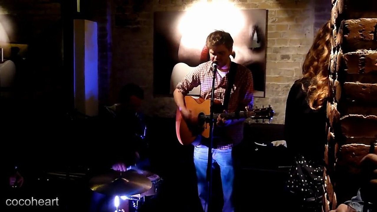 01 Jan Röttger - I'm Going To Die Like... Unplugged - stadtKLANG @ Spoerl Fabrik - Düsseldorf, 10.02.2013