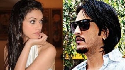 Aditi Rao Praises 'Murder 3' Director Vishesh