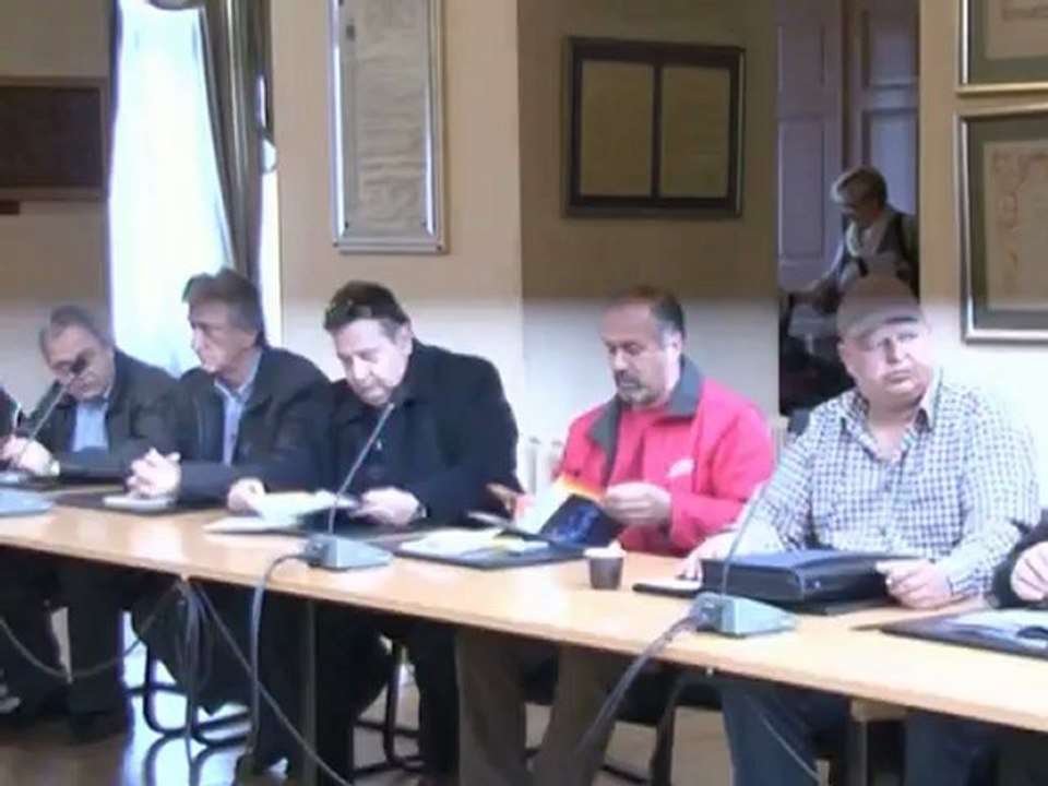 Ανάπτυξη εν μέσω... λιτότητας